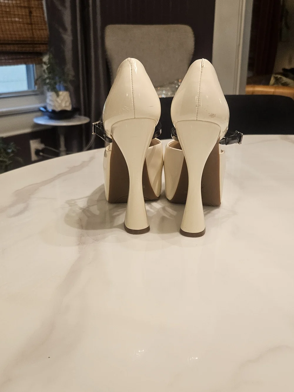 Gianni Bini Cream Patent Platform Mary Jane Heels with Black Strap